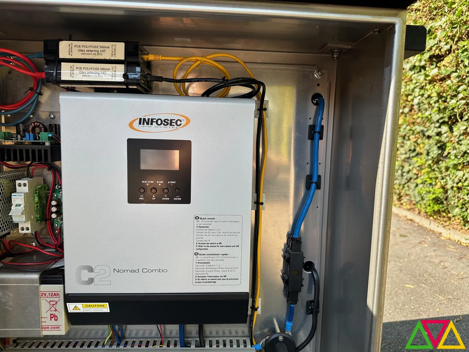 UPS2MOVE pre-owned silent green emergency power 3000W IP67 mobile silent green emergency power 3000W IP67 photo 24